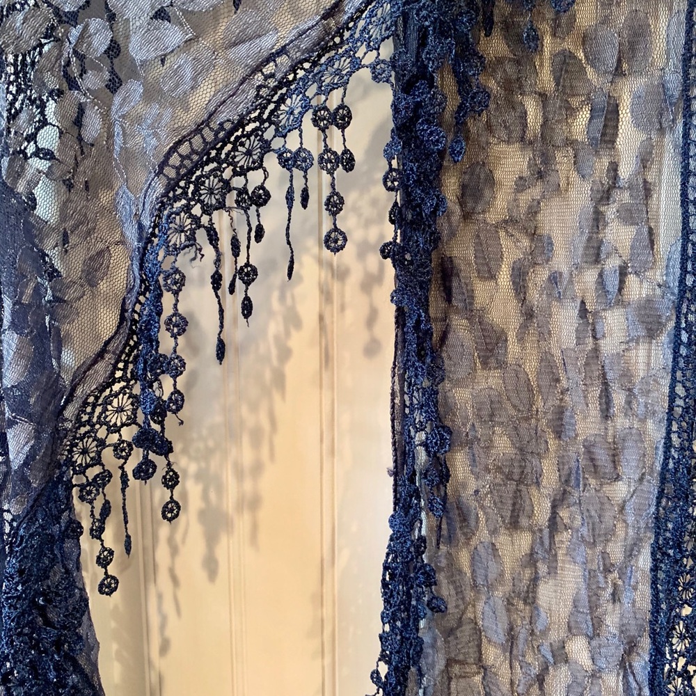 Lace Scarf - Picture 4 of 4